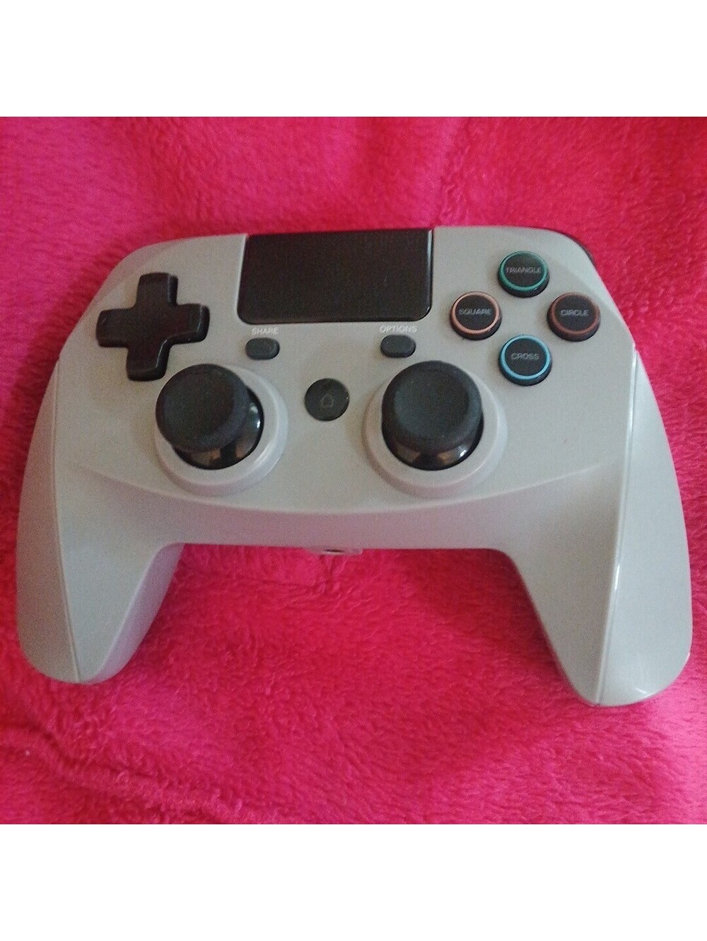 Snakebyte GamePad 4 S for PS4, Slim, Pro, or PC (Unused, in original box)